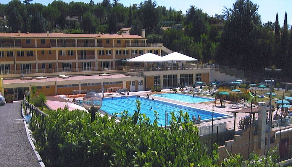 Vendita Centro Sportivo Roma Nord