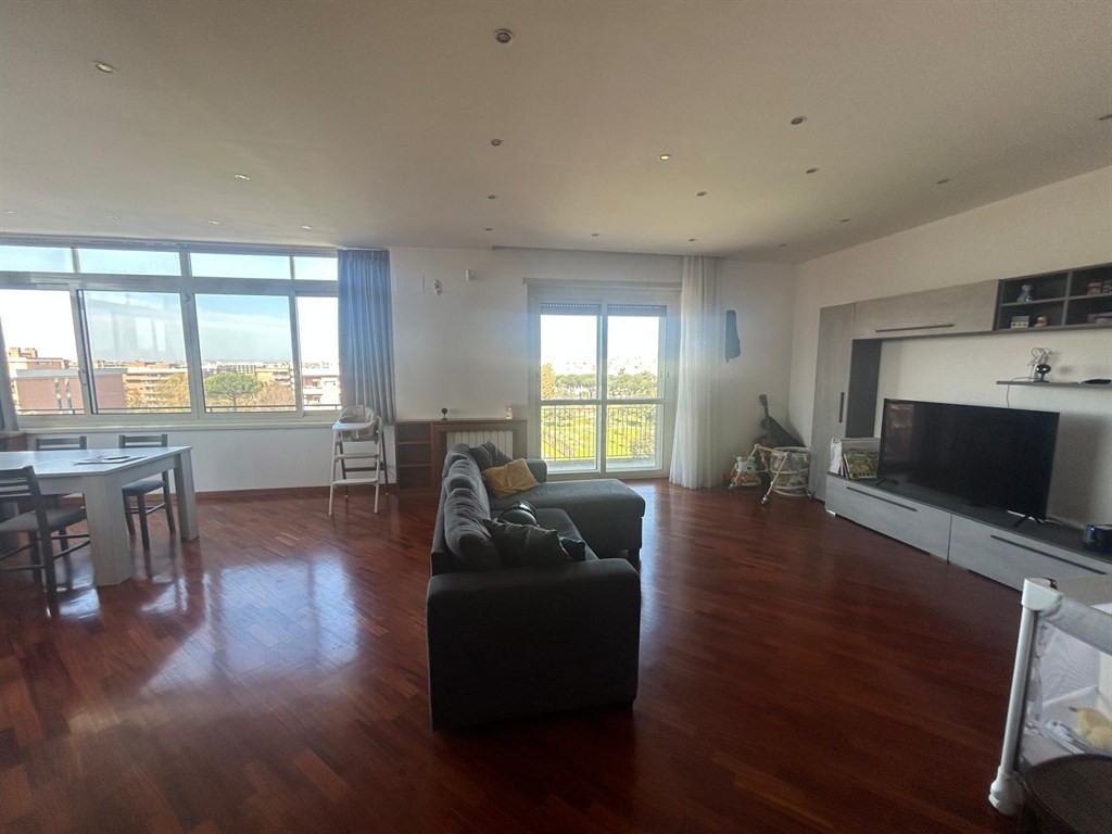 TORREVECCHIA -affittasi attico+superattico con box